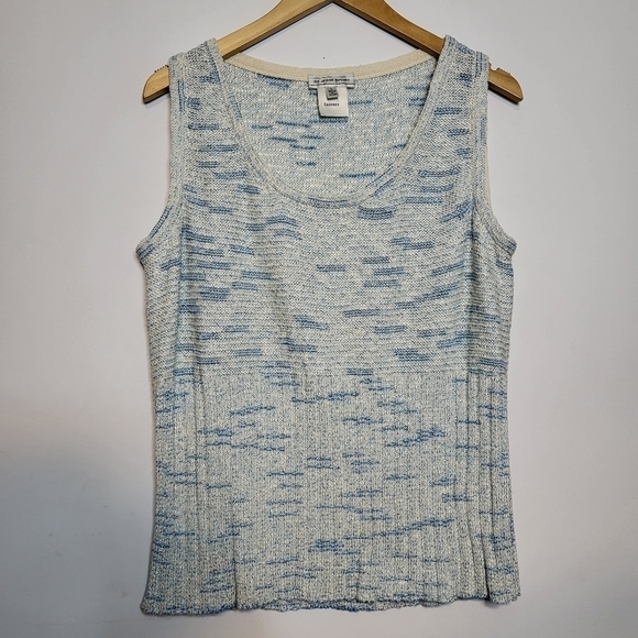 ST JOHN SPORT Sleeveless Scoop Neck Wool Sweater Size L - Picture 10 of 11